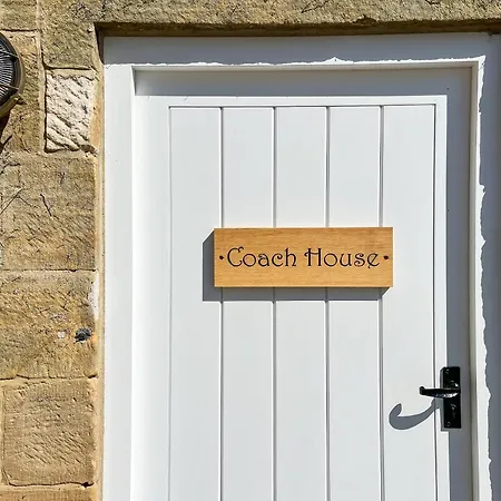 Coach House - Uk51830 *